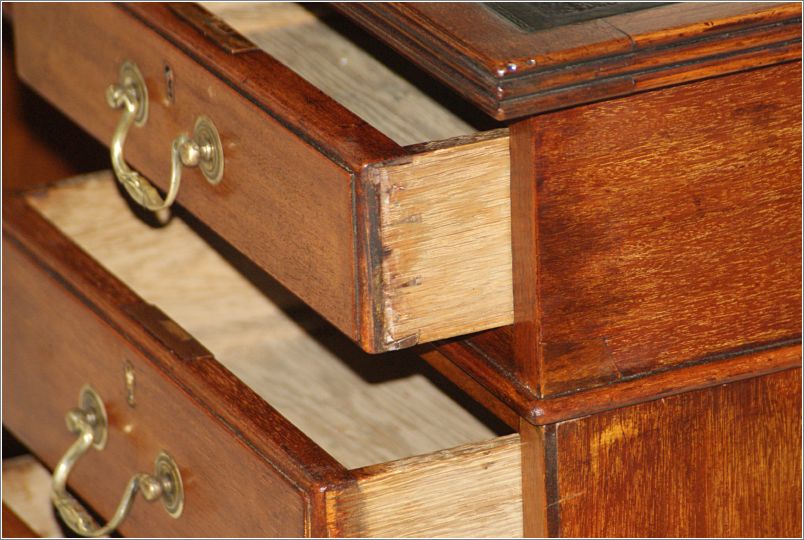2029 Drawer Detail